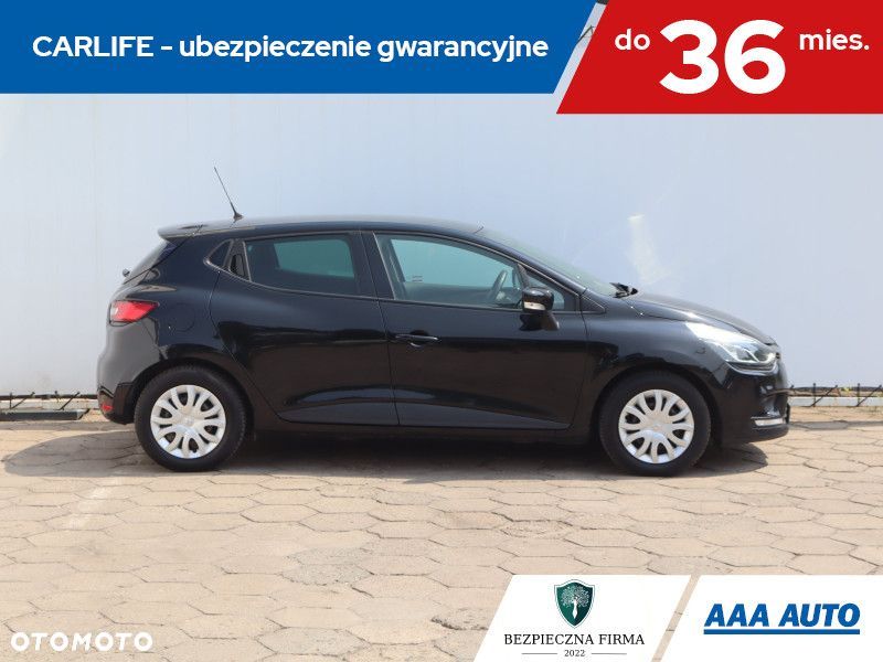 Renault Clio - 8