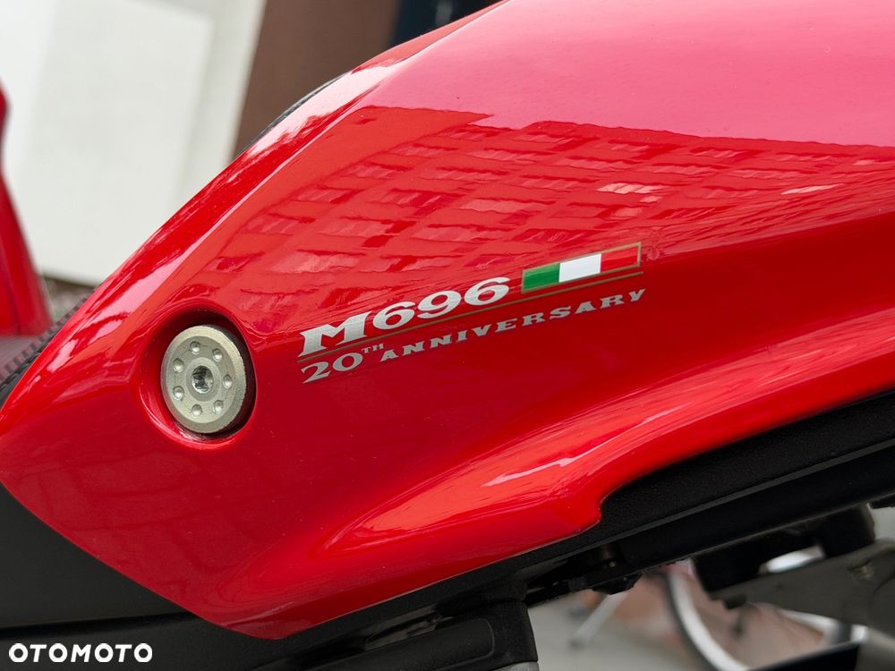 Ducati Monster - 20