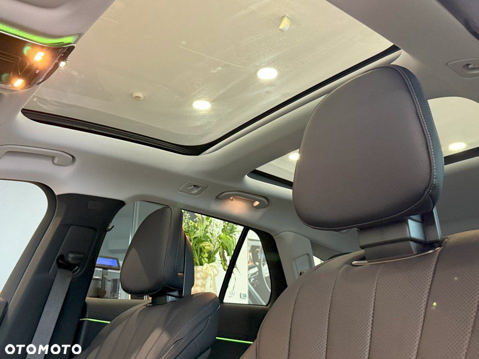 Mercedes-Benz Klasa E - 16