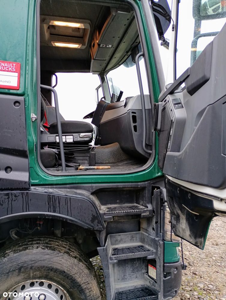 Renault C520 10X4 - 5