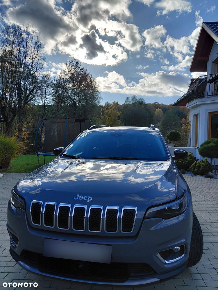Jeep Cherokee - 5