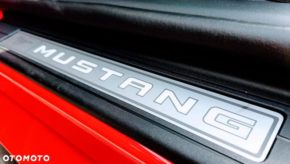 Ford Mustang - 9