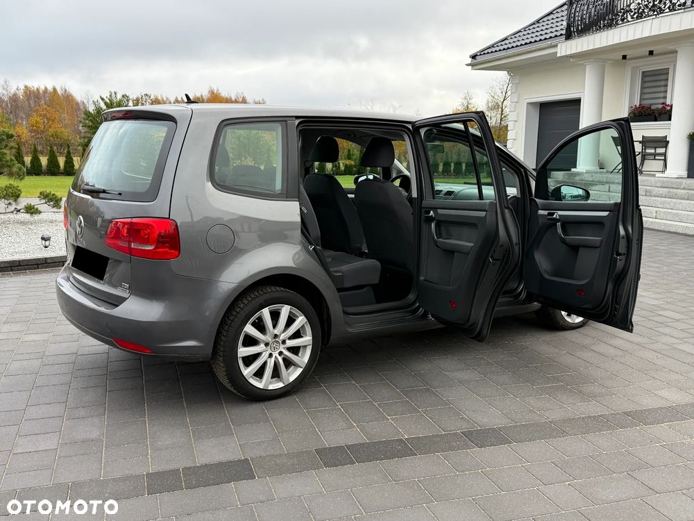 Volkswagen Touran 1.6 TDI DPF BlueMotion Technology Trendline - 14