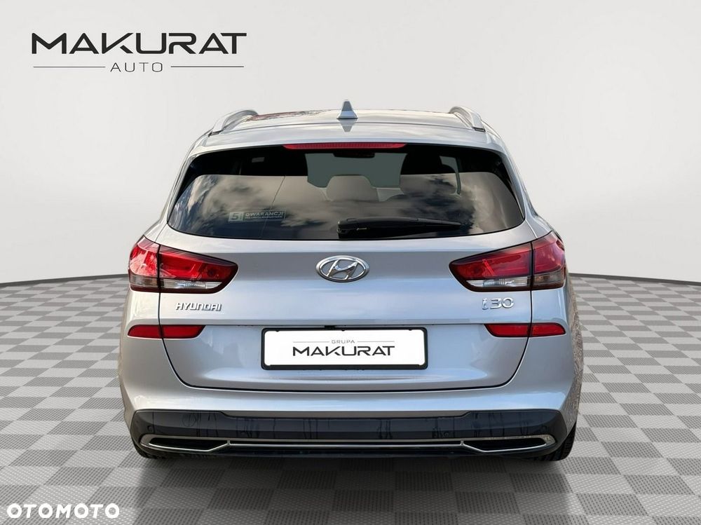 Hyundai i30 1.6 D Comfort - 7