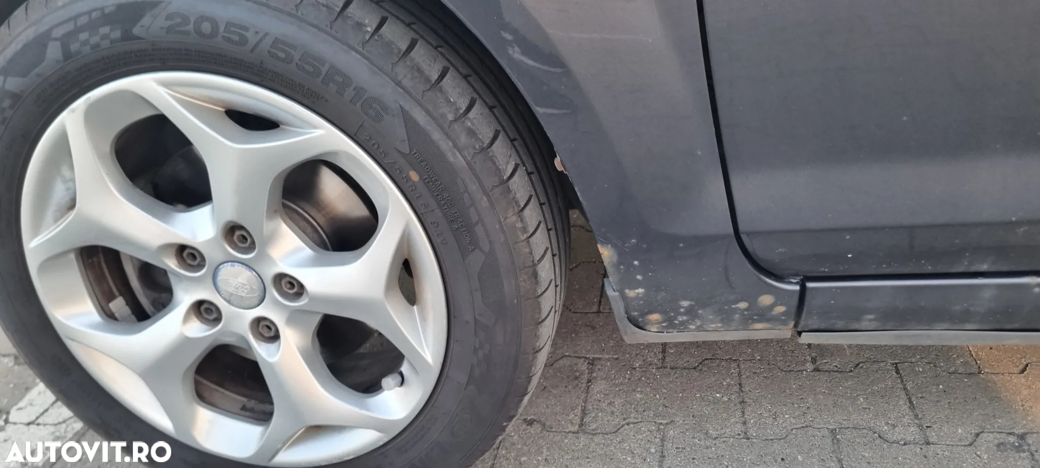 Ford Focus 1.6 Titanium - 16