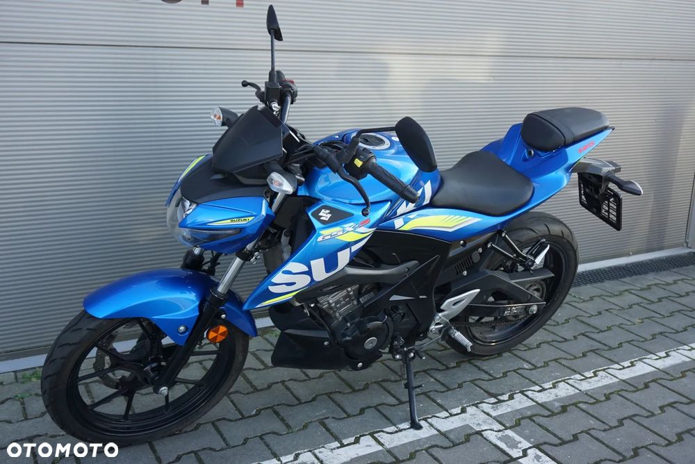 Suzuki GSX - 20