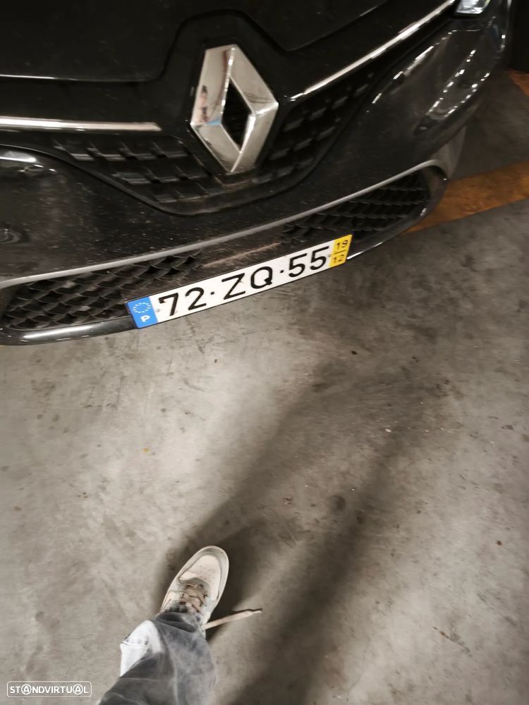 Renault Clio - 1