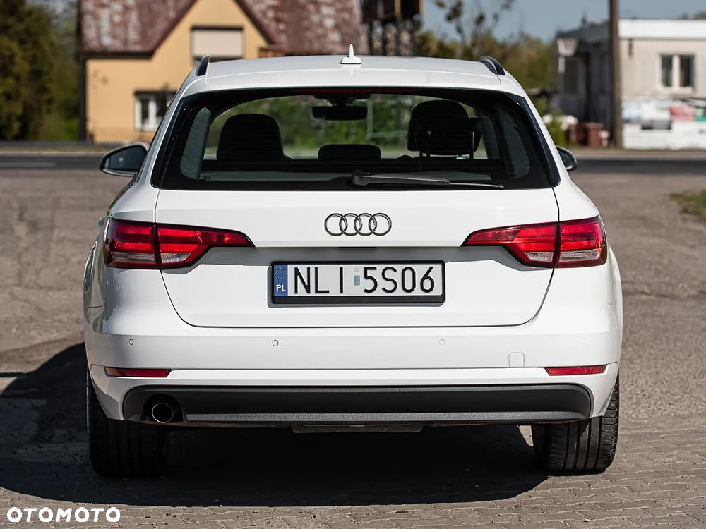 Audi A4 Avant 2.0 TDI - 11