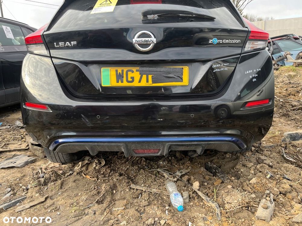 ZDERZAK TYŁ NISSAN LEAF ZE1 II 2 KOLOR Z11 - 1