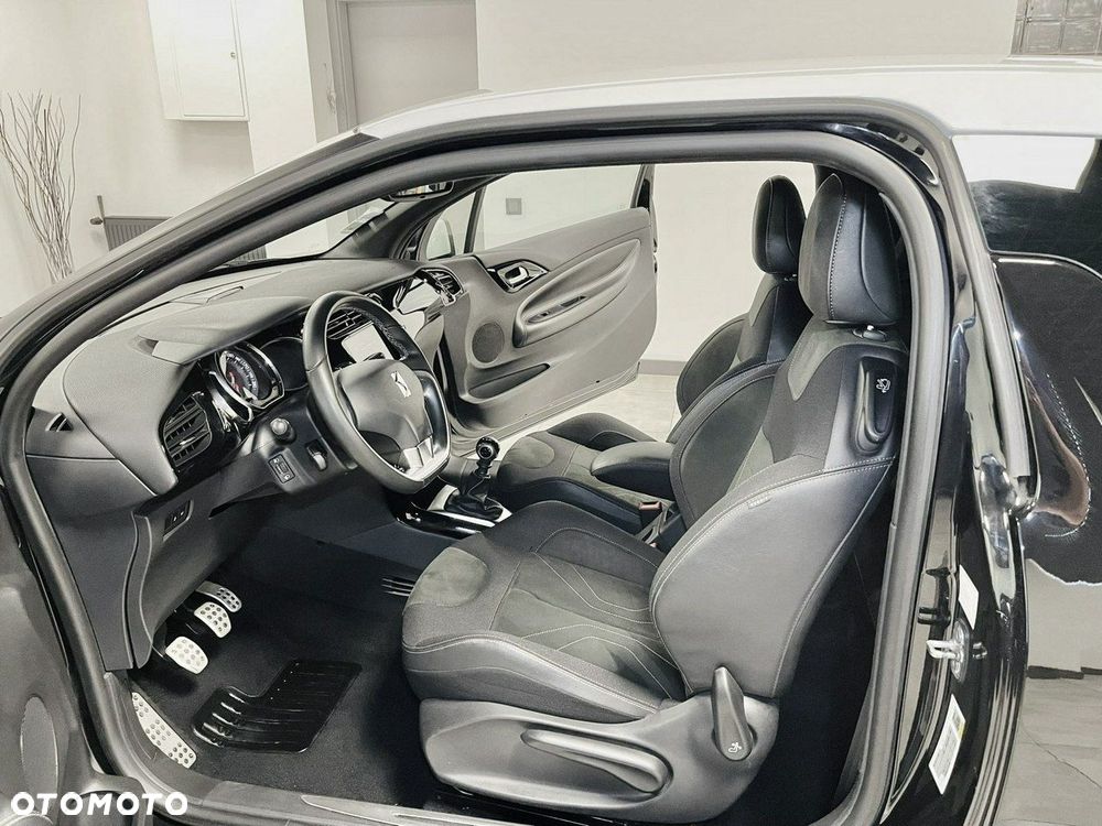 DS Automobiles DS 3 - 22