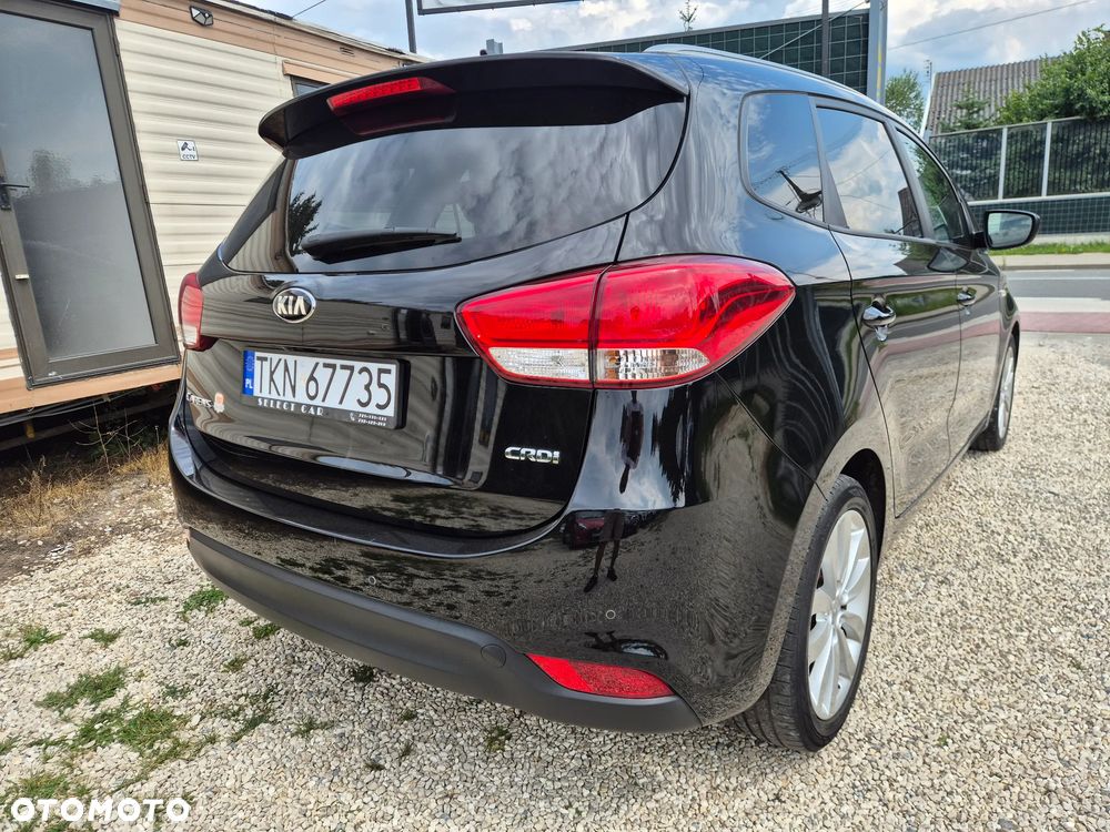 Kia Carens 1.7 CRDi 141 UEFA EURO 2016 - 2