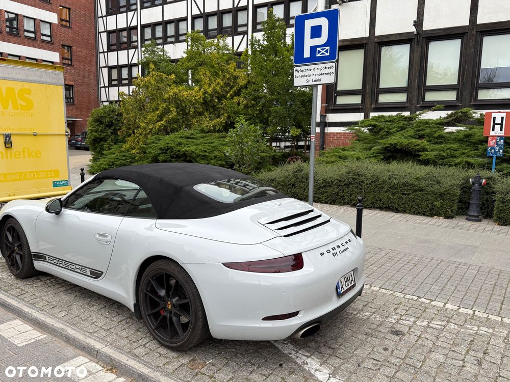 Porsche 911 Carrera PDK Black Edition - 10