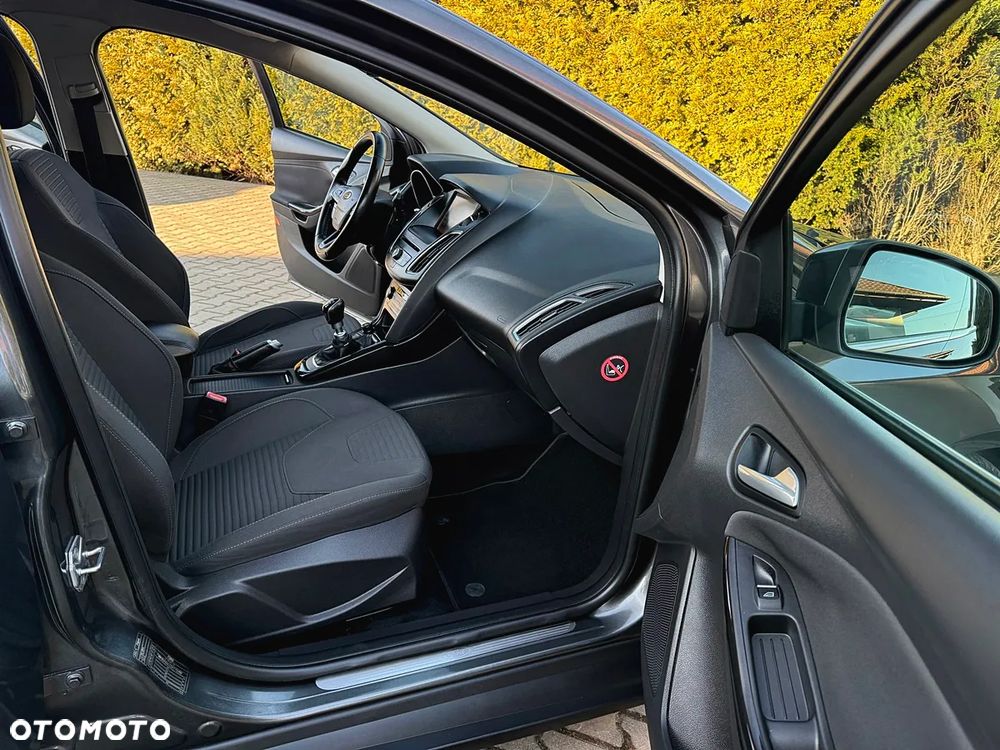 Ford Focus 1.5 TDCi DPF Start-Stopp-System Titanium - 17