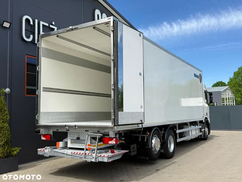 Scania R 450 chłodnia // 22 Epal // Świeżo z Niemiec! // sypialka // winda DHOLLANDIA // kühlkoffer, refrigerated box, fridge - 13