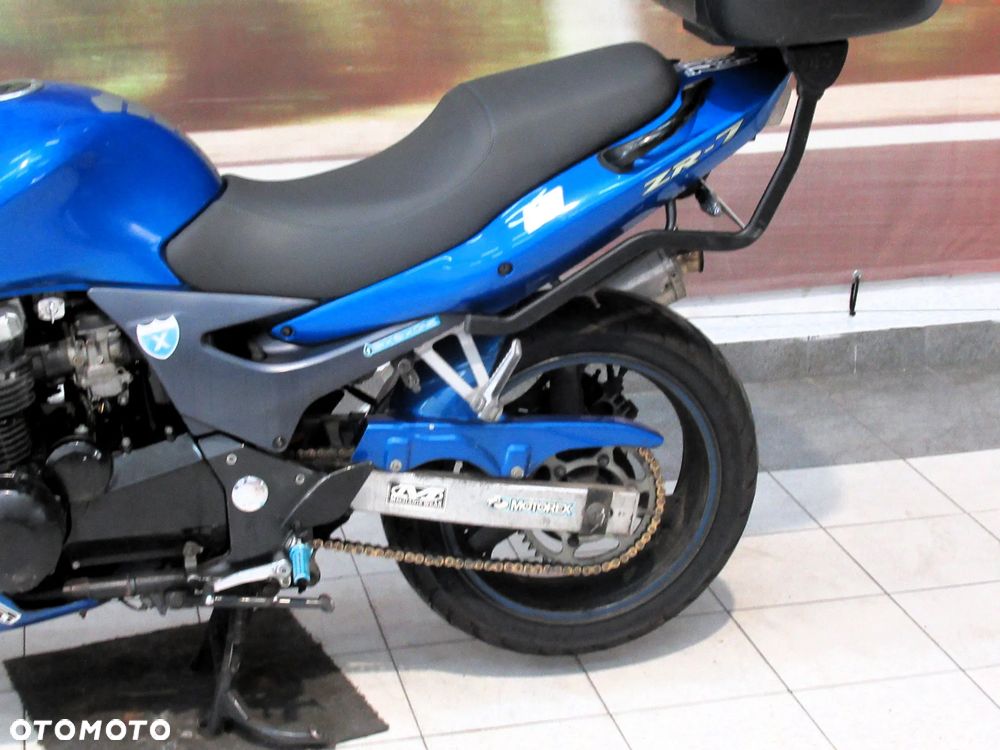 Kawasaki ZR - 10