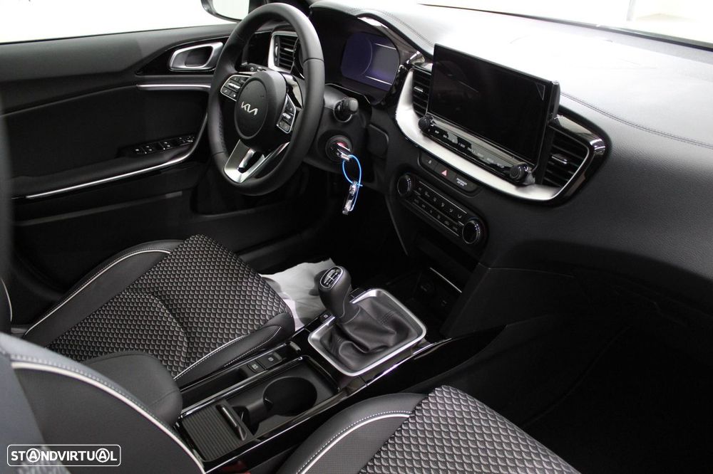 Kia Ceed 1.0 T-GDI Drive - 19
