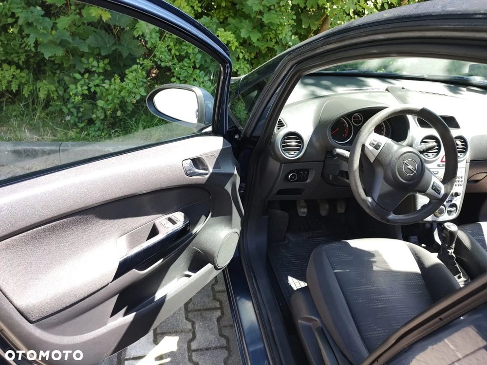 Opel Corsa 1.4 16V Enjoy - 4