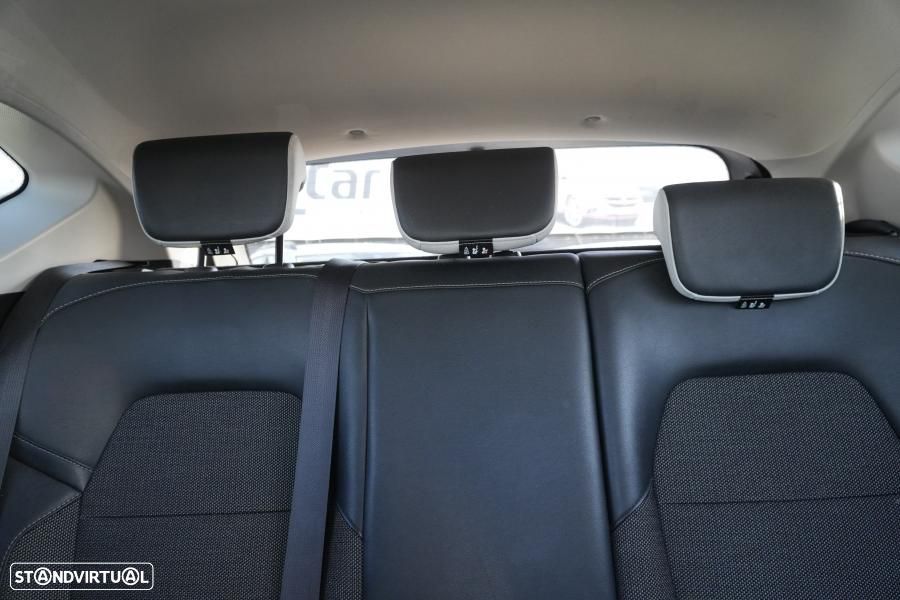 Renault Captur 1.0 TCe Intens - 12