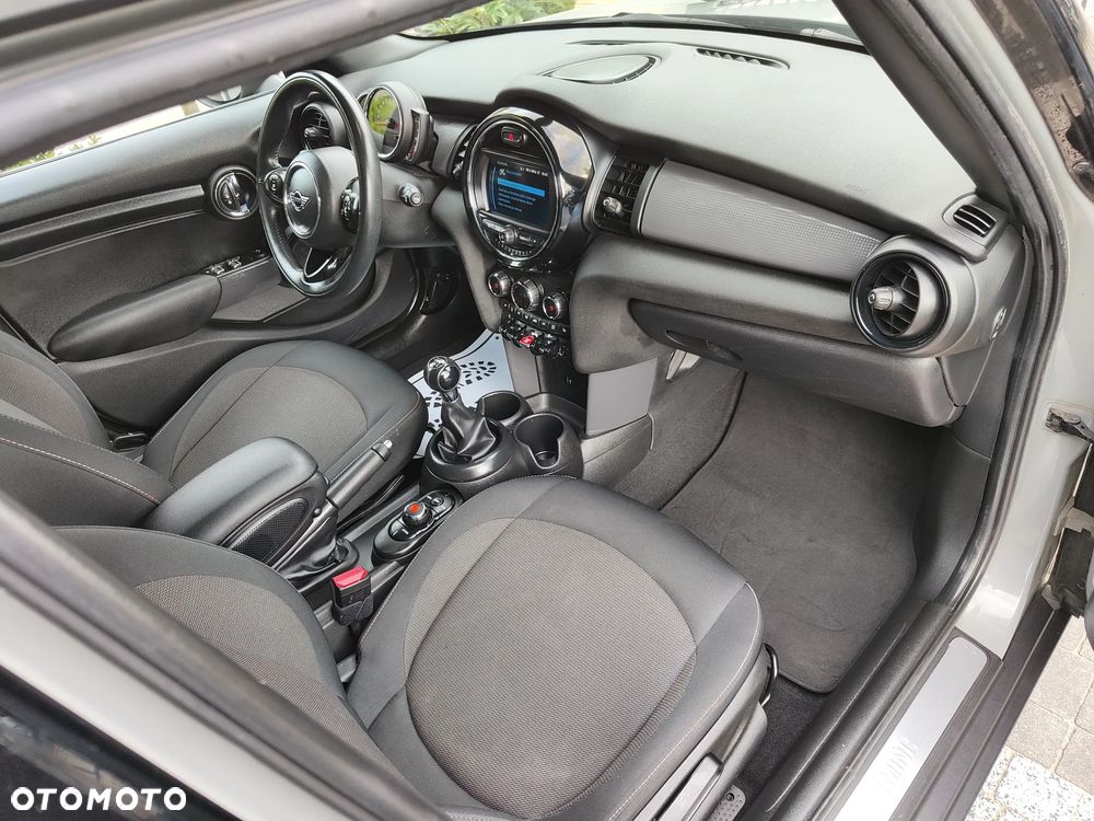 MINI Cooper - 8