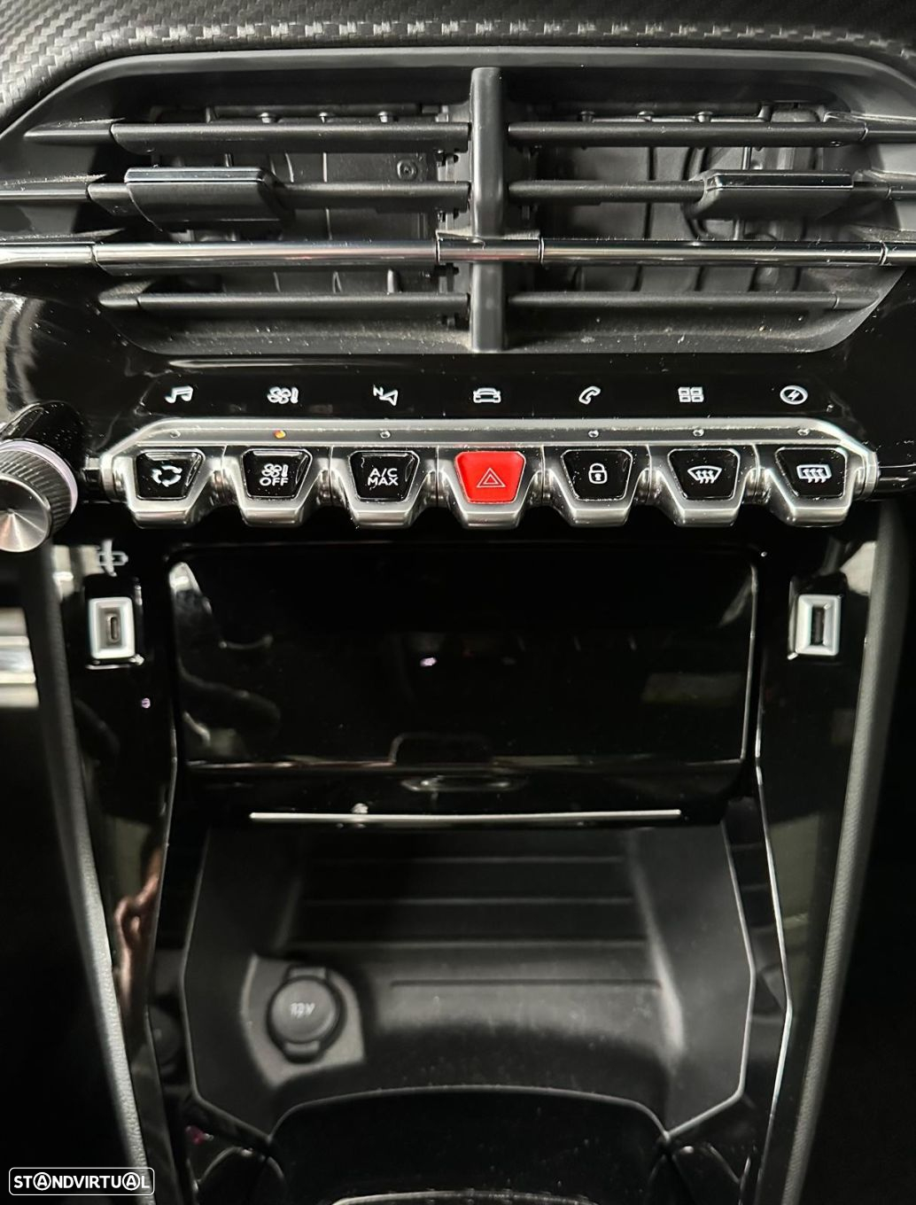 Peugeot e-2008 50 kWh GT - 22