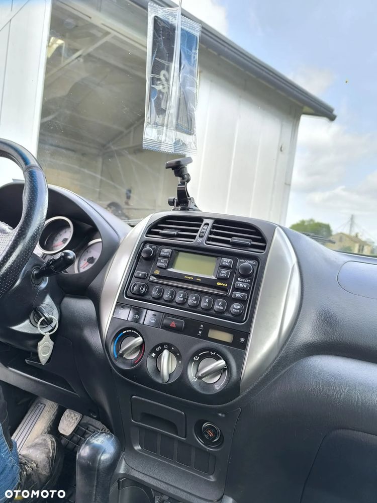 Toyota RAV4 1.8 VVT-i Luna 2WD - 20