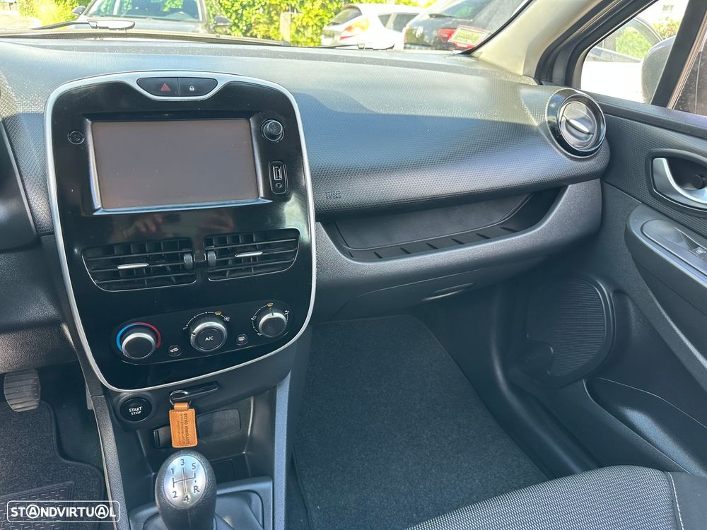 Renault Clio 0.9 TCe Limited - 14