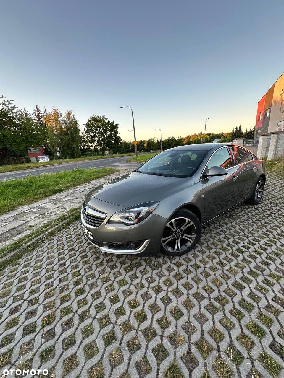 Opel Insignia 1.6 T Cosmo S&S - 1