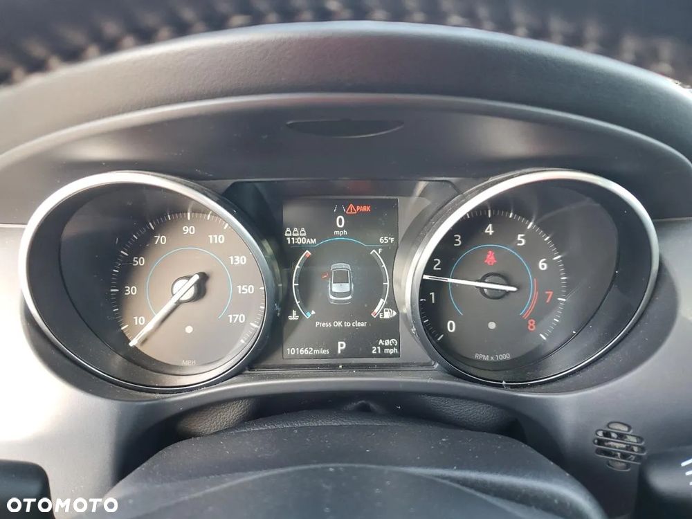 Jaguar F-Pace 25t AWD Prestige - 10