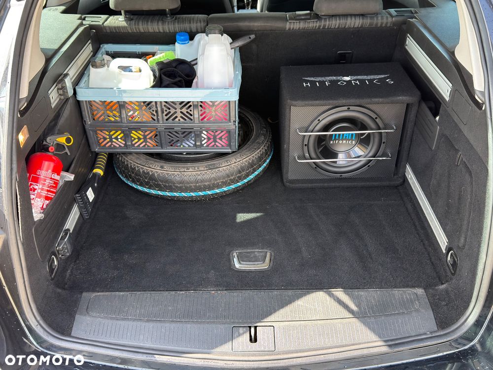Opel Astra 1.4 Essentia - 26