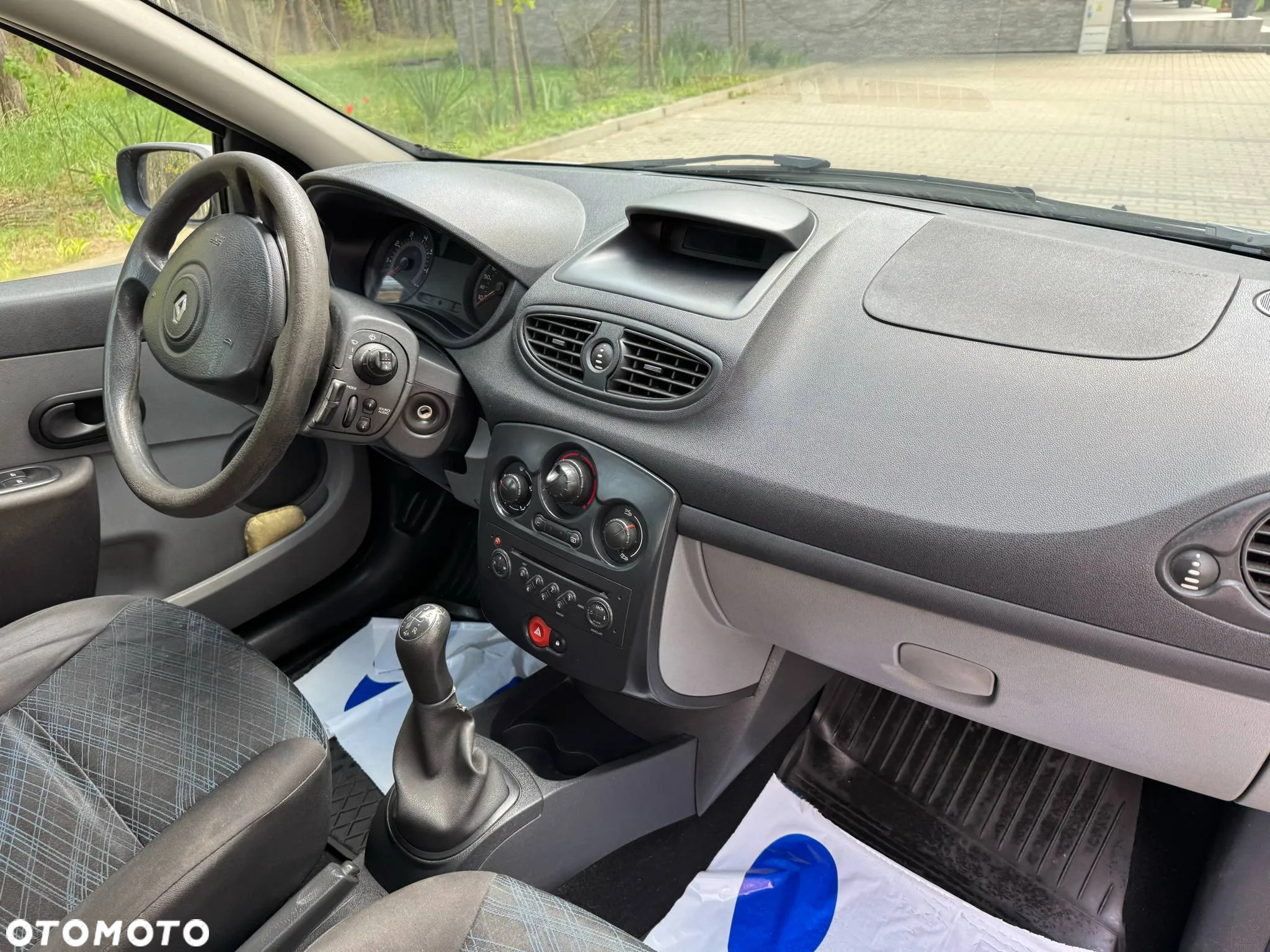 Renault Clio 1.2 16V All Inclusive - 19