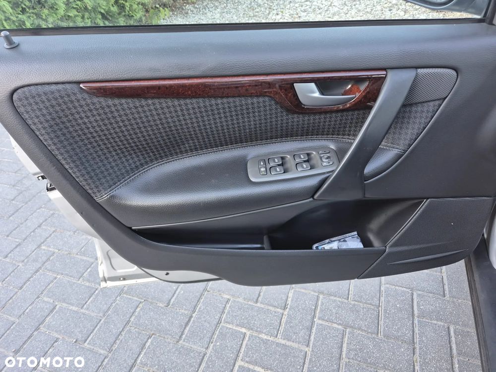 Volvo V70 2.4 Edition Comfort - 15