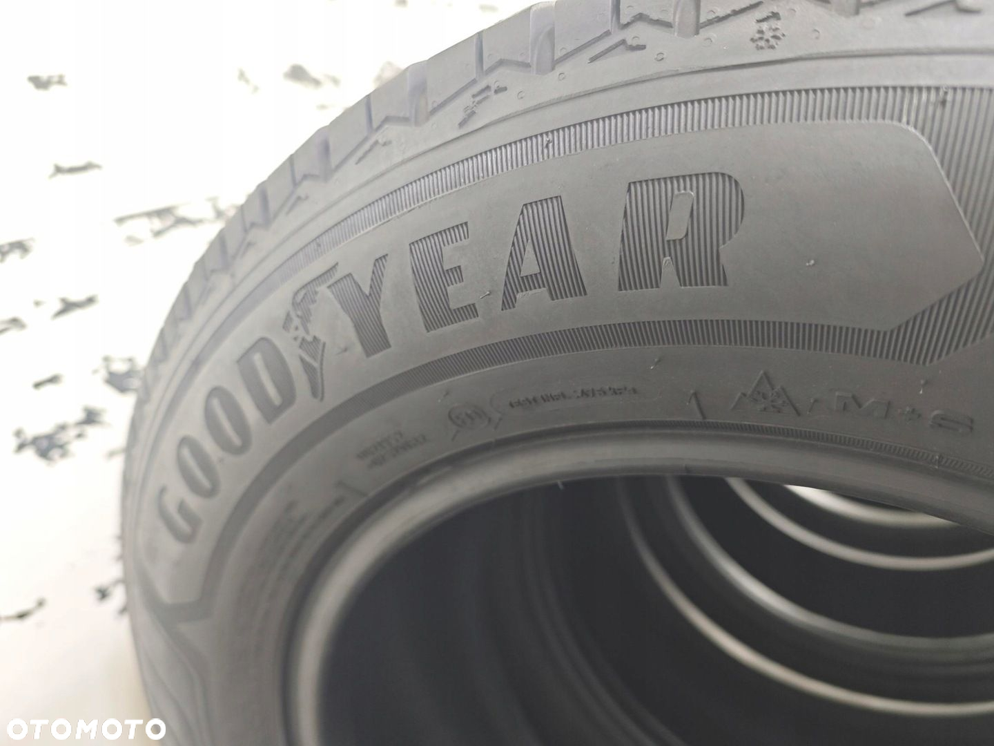 215/65r16c goodyear 2022 opony całoorczne 6,5mm 51315 - 5