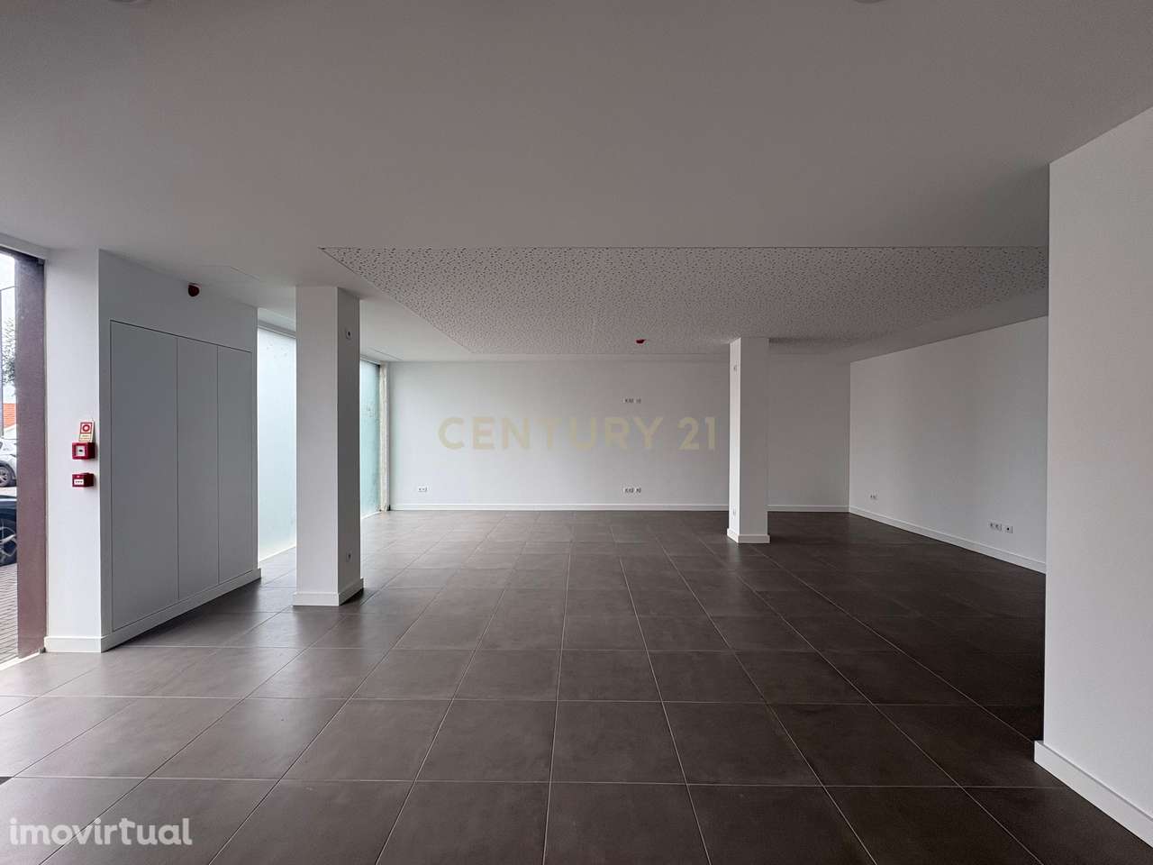 LOJA "NOVA" NO CENTRO DE S. PEDRO DA CADEIRA - Grande imagem: 3/11