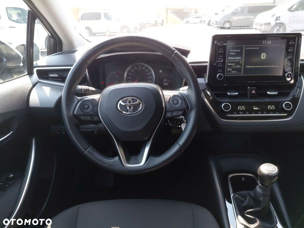 Toyota Corolla - 12