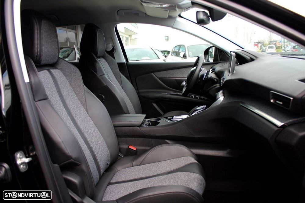 Peugeot 5008 1.5 BlueHDi Allure Pack EAT8 - 12