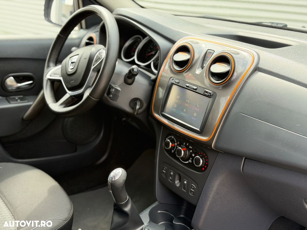 Dacia Sandero Stepway 0.9 TCe - 12