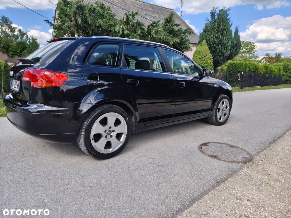 Audi A3 Sportback - 3