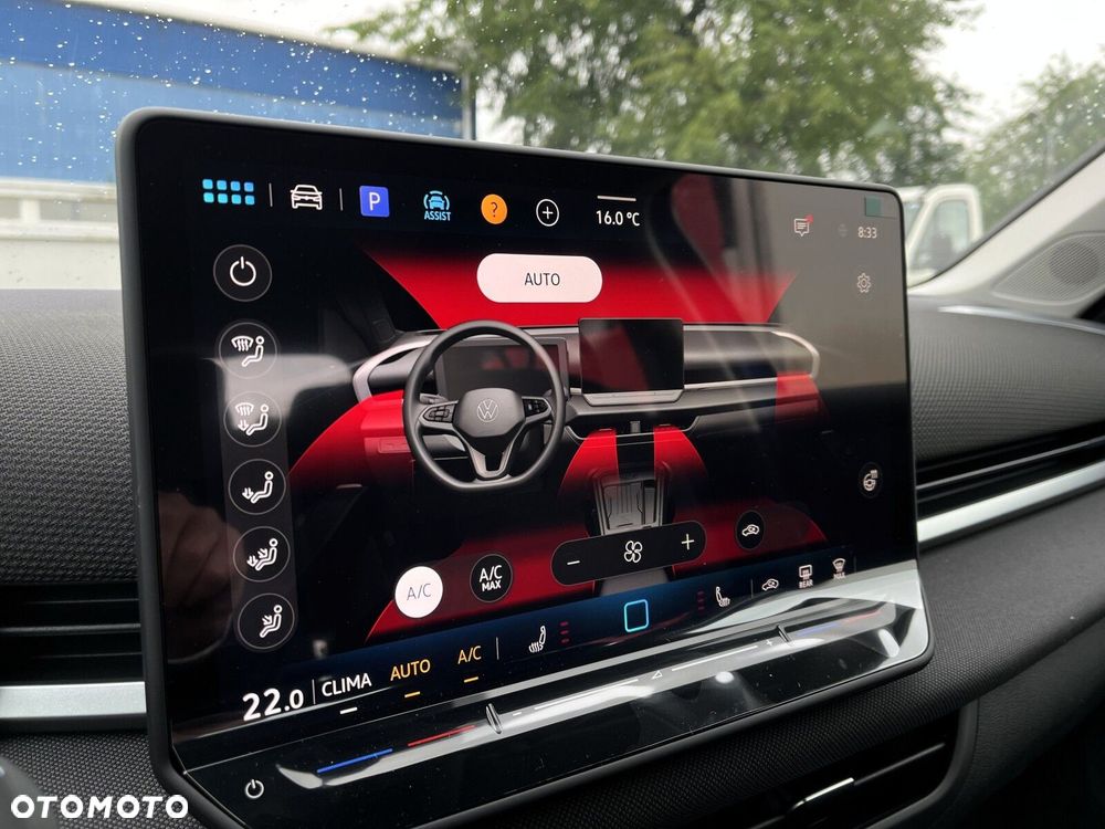 Volkswagen T-Roc 1.5 eTSI Life DSG - 22