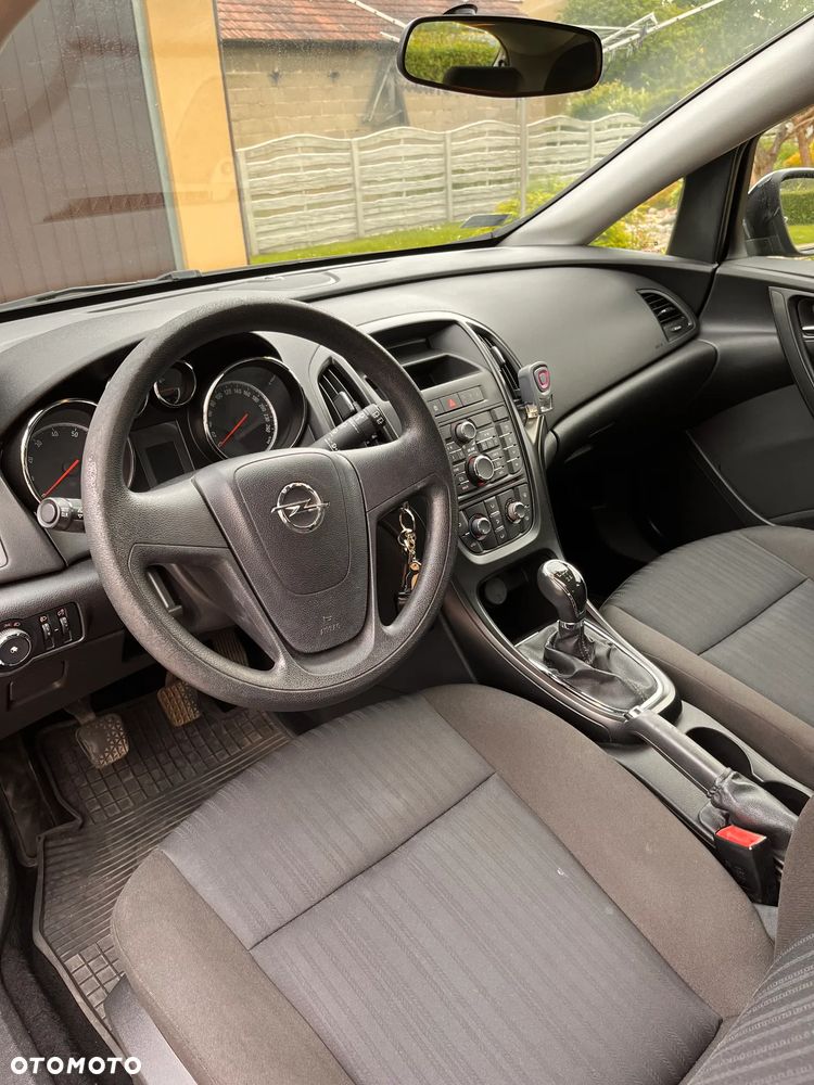 Opel Astra 1.4 Essentia - 13