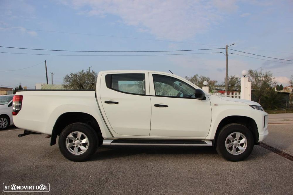 Mitsubishi L200 2.3 DI-D Strakar Space Cab Intense 4WD - 3