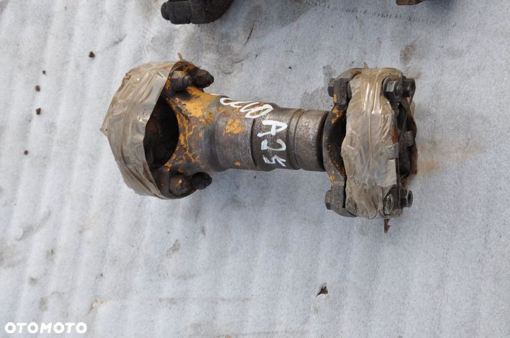 WAŁ NAPĘDOWY VOLVO A25 1992 ROK