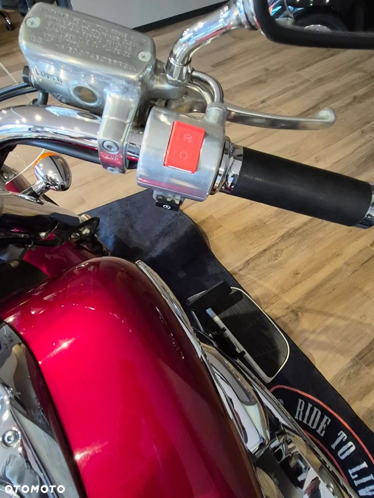 Honda VTX - 16