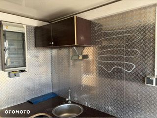 FUSO Canter 9C18 - 18