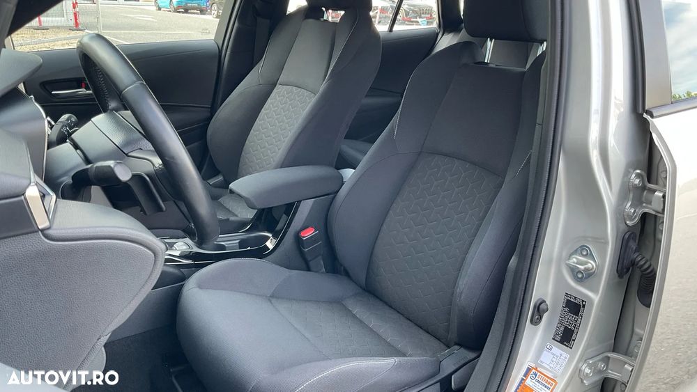 Toyota Corolla 2.0 Business Edition - 21