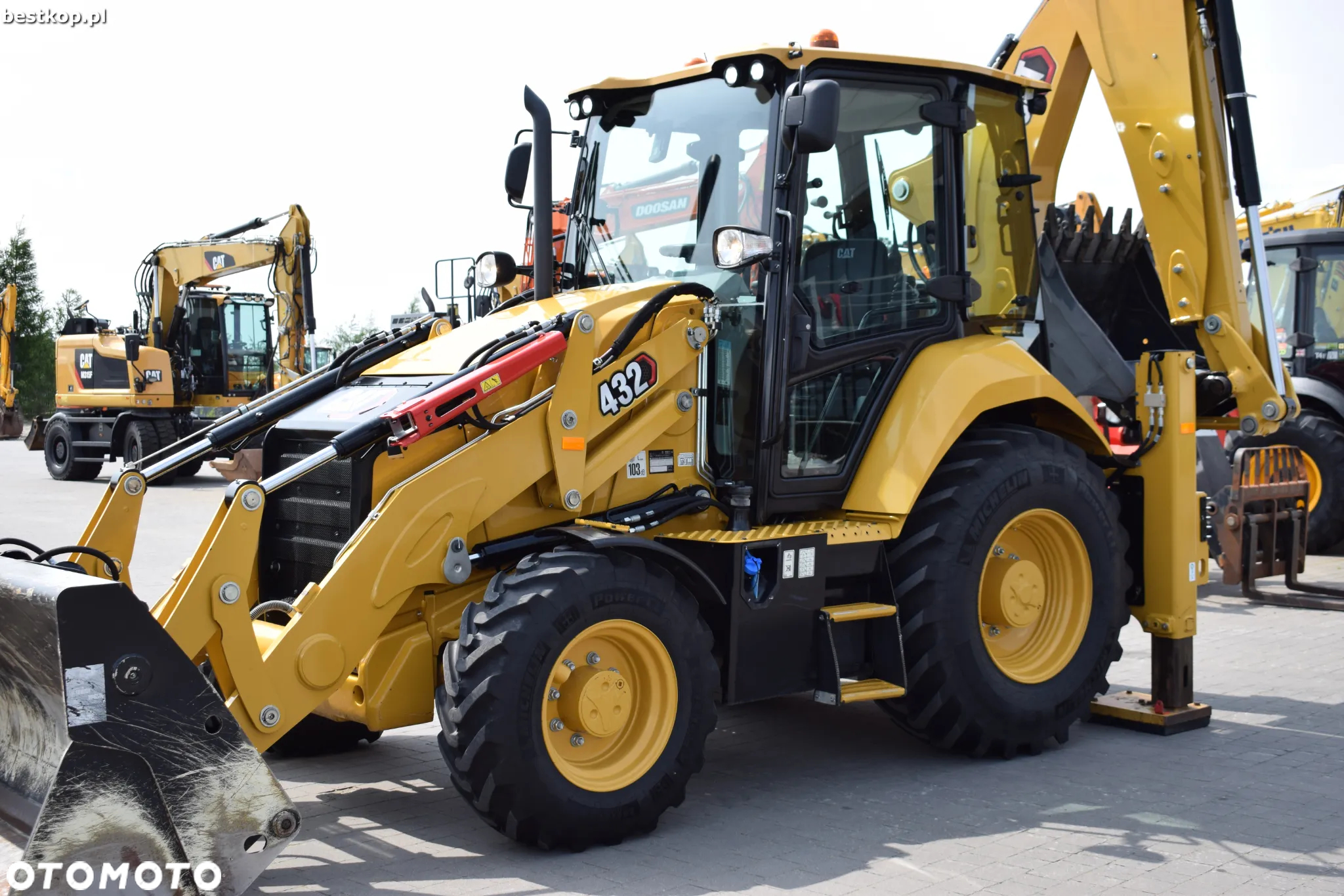 Caterpillar CAT 432 - 15