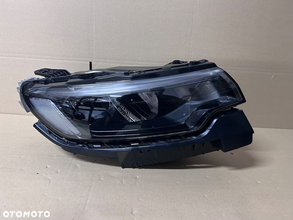 LAMPA PRAWA JEEP COMPASS II 2 LIFT 21- FULL LED