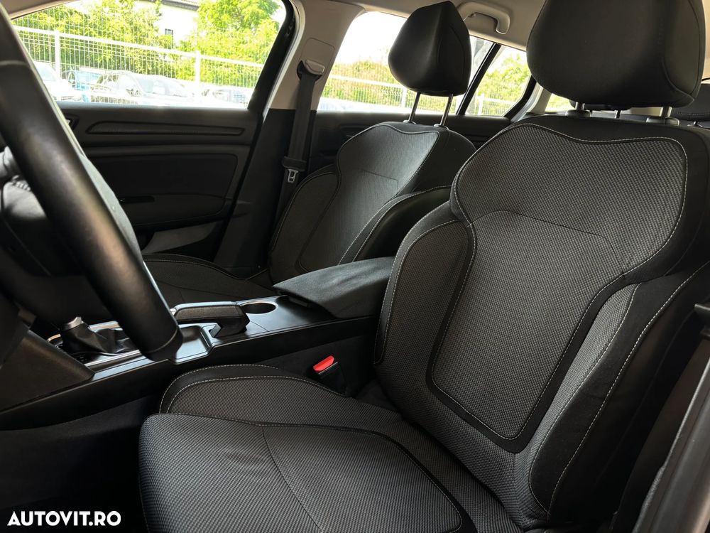 Renault Megane Energy dCi EDC Zen - 32