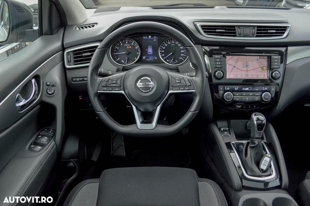 Nissan Qashqai 1.3 157CP 2WD DCT N-Connecta - 34