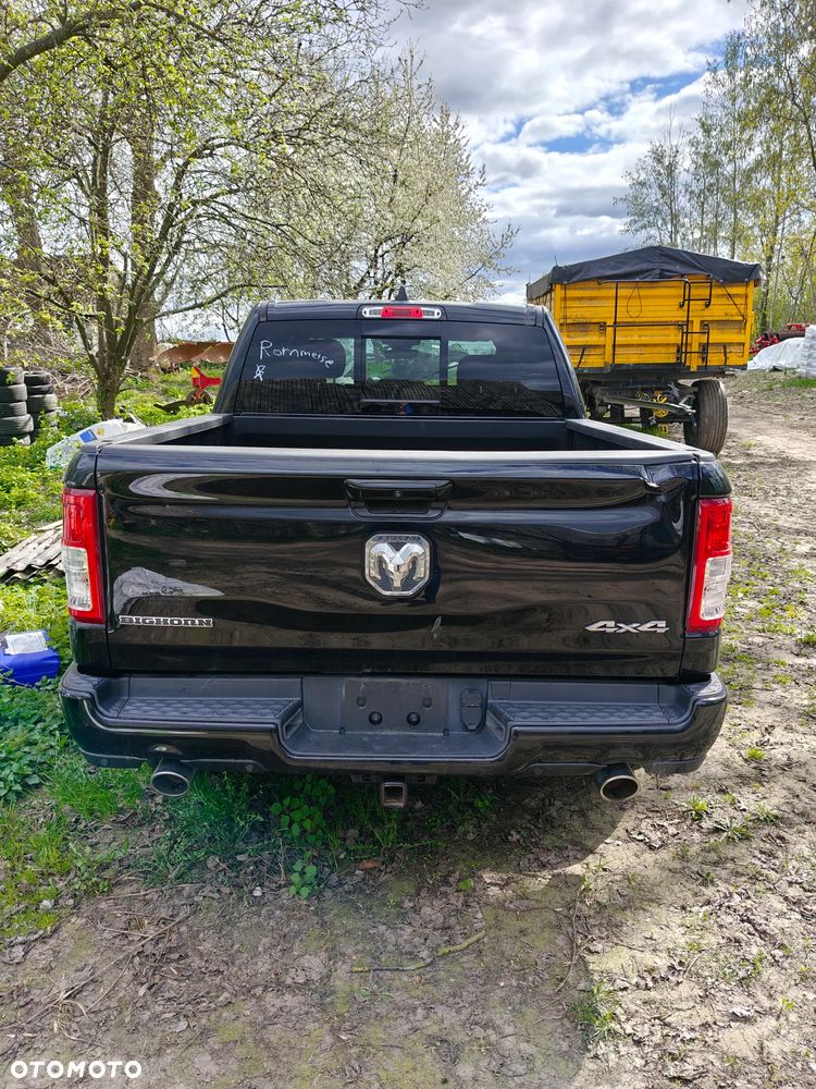 RAM 1500 5.7 Crew Cab Bighorn - 8