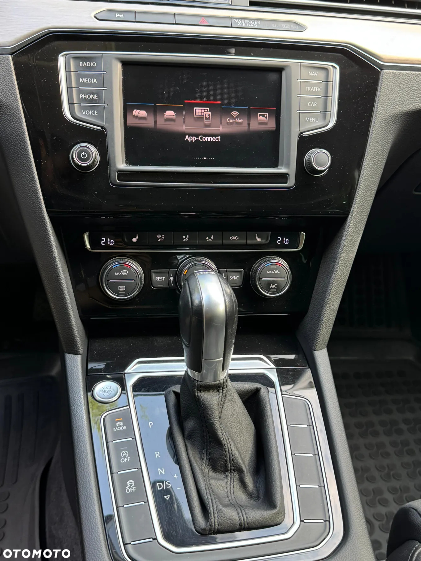 Volkswagen Passat 2.0 TDI BMT Highline DSG - 9